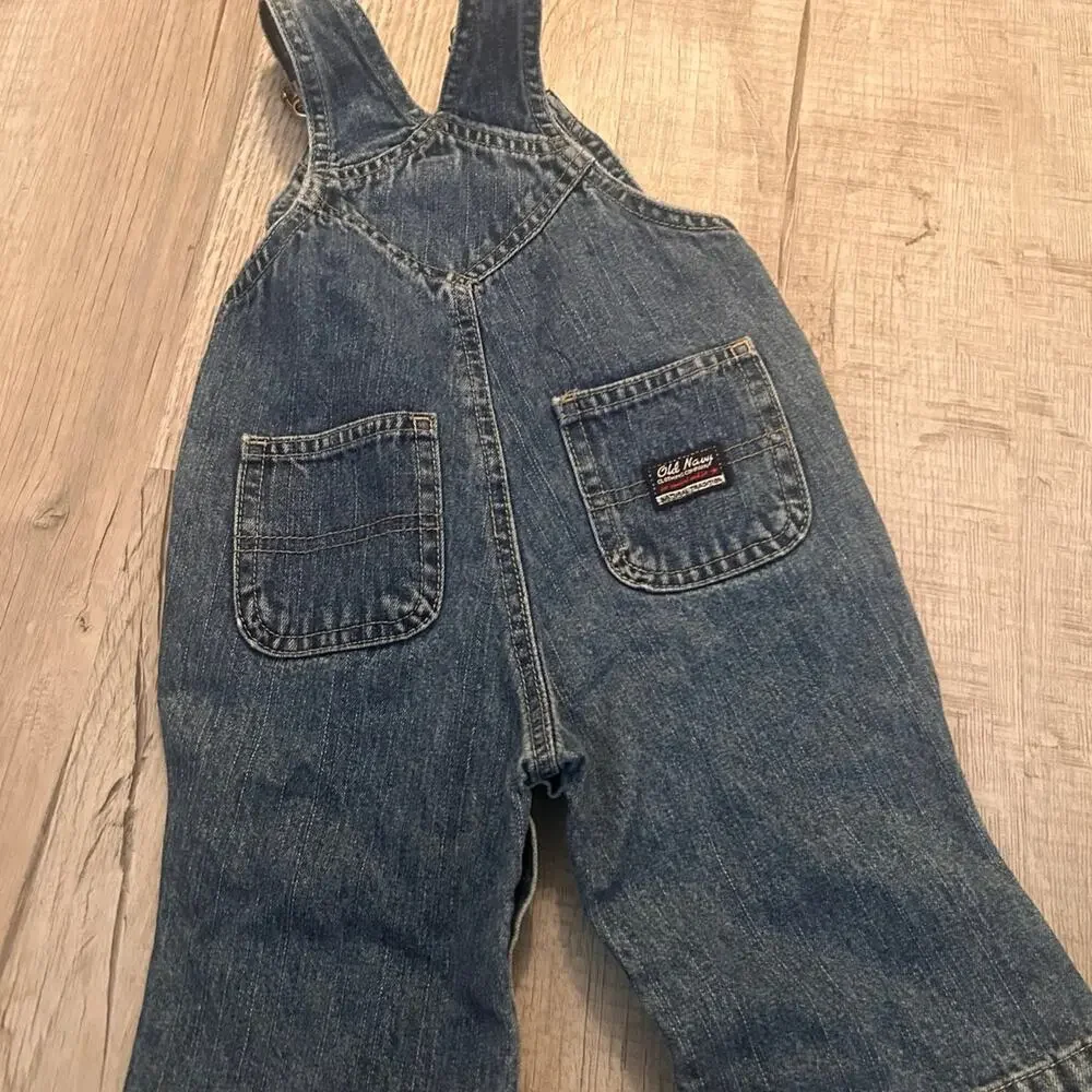 Vintage Old navy overalls from 2000